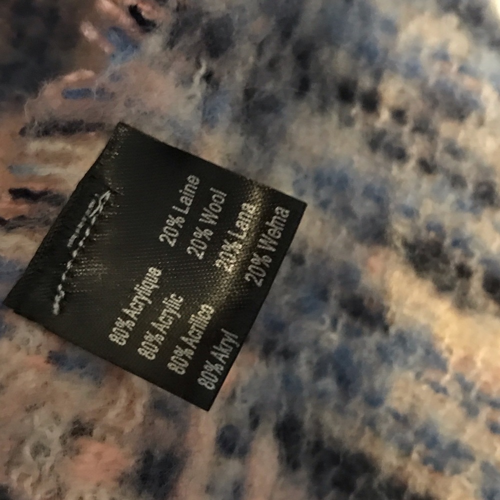 Pink and Blue Patterned Scarf - Picture 2 of 4